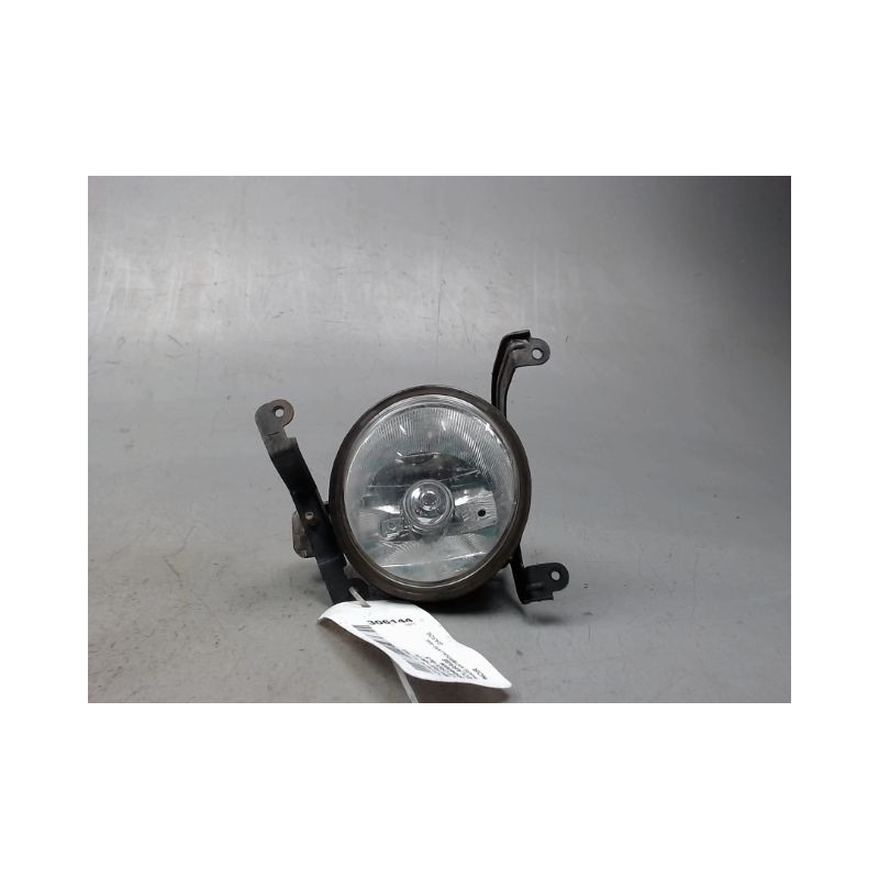 PHARE ANTIBROUILLARD AVANT GAUCHE HYUNDAI MATRIX -01