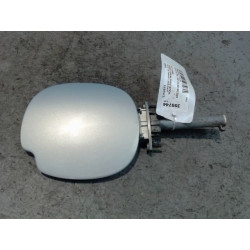 VOLET DE TRAPPE CARBURANT