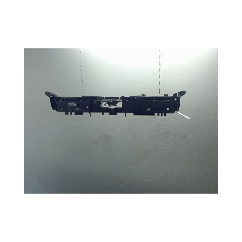 TRAVERSE SUPERIEURE ARMATURE AVANT RENAULT CLIO