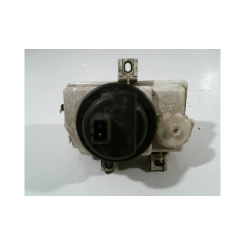 PHARE ANTIBROUILLARD AVANT GAUCHE VOLKSWAGEN POLO 94-99