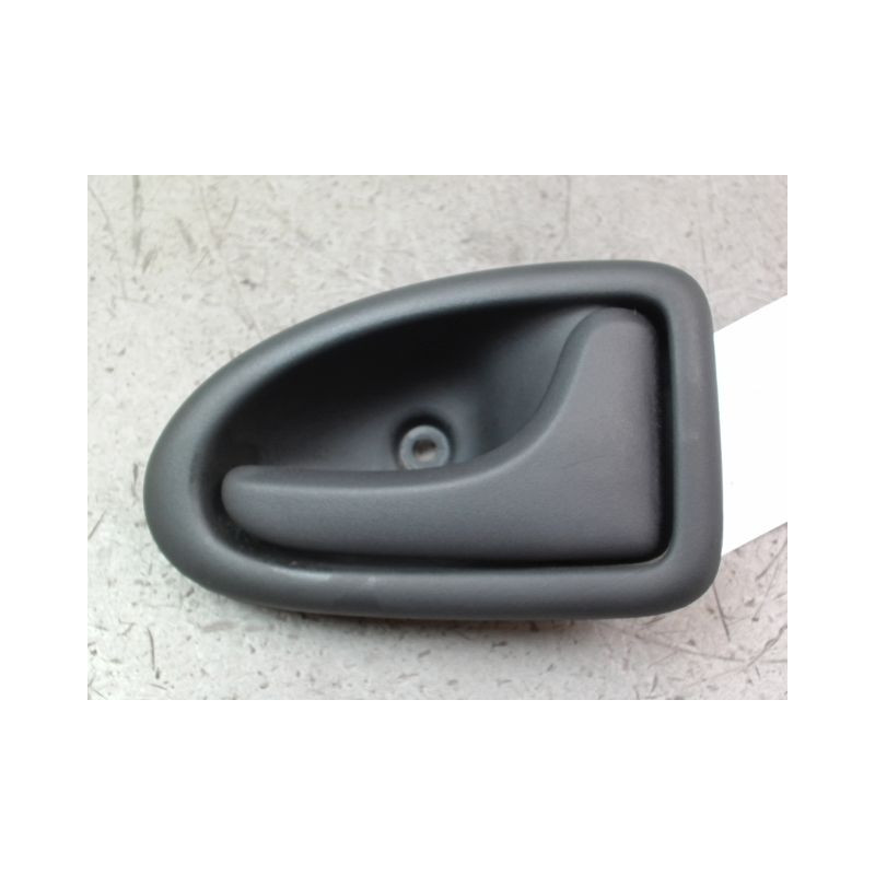 POIGNEE INTERIEURE PORTE ARRIERE DROIT RENAULT CLIO CAMPUS II Phase 1 2006-2009