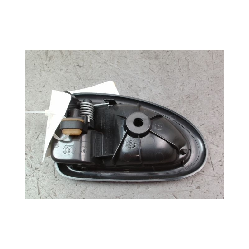 POIGNEE INTERIEURE PORTE ARRIERE DROIT RENAULT CLIO CAMPUS II Phase 1 2006-2009