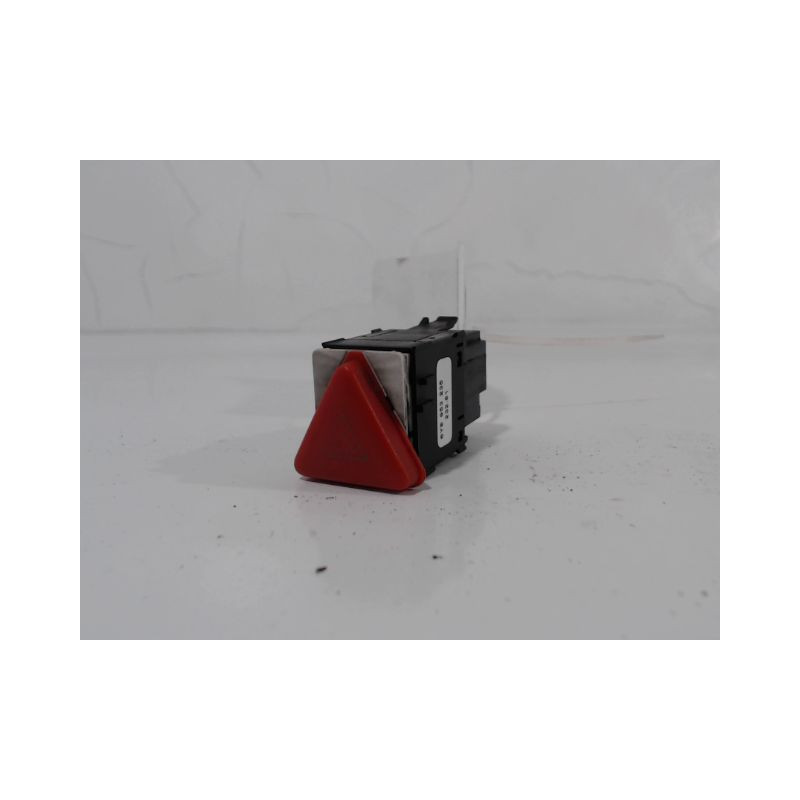 BOUTON DE WARNING SKODA FABIA 2000-2004