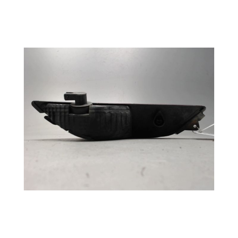 FEU BROUILLARD ARRIERE GAUCHE FIAT PUNTO