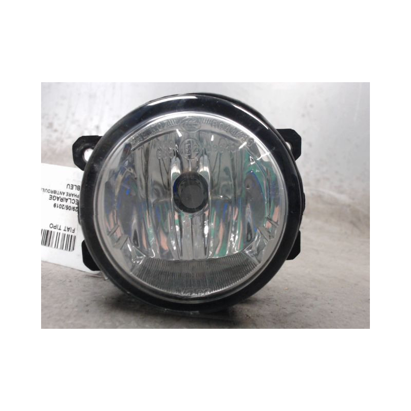PHARE ANTIBROUILLARD AVANT DROIT FIAT TIPO