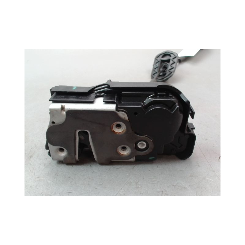 SYSTEME CONDAMNATION ARRIERE GAUCHE FORD FOCUS 2008-