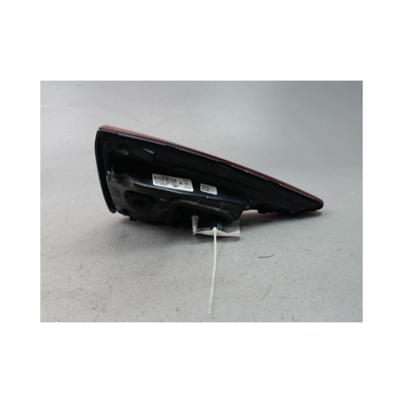 FEU ARRIERE INTERIEUR DROIT RENAULT CLIO