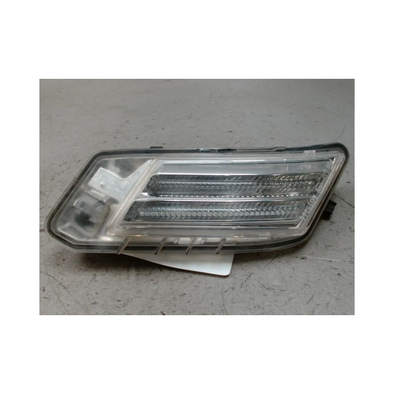 FEUX POSITION DROIT VOLVO XC60