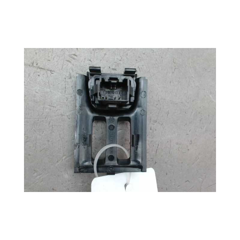 BOUTON DE WARNING FORD FIESTA