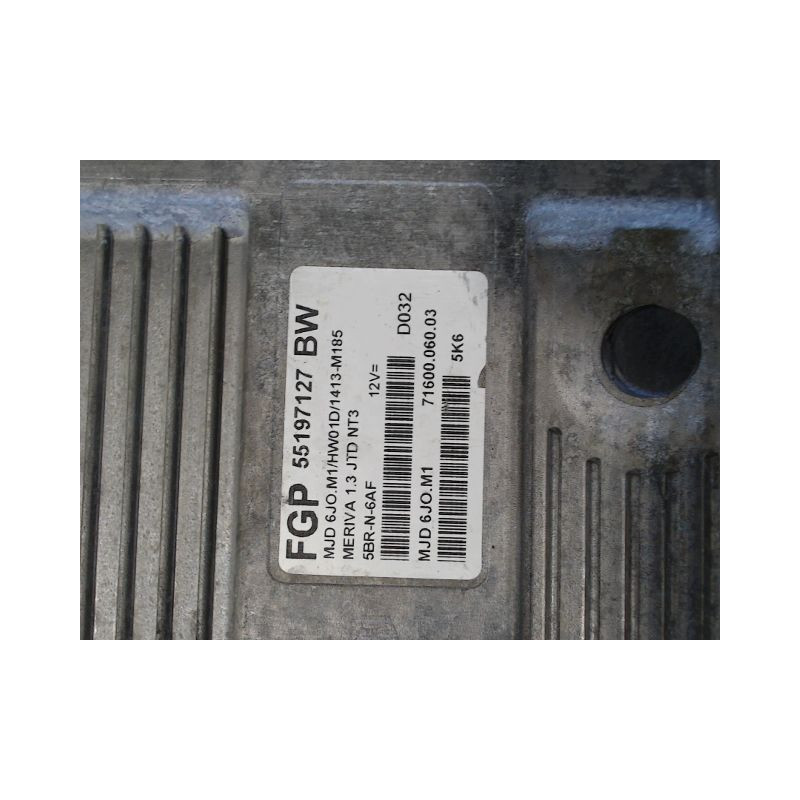 CALCULATEUR MOTEUR OPEL MERIVA