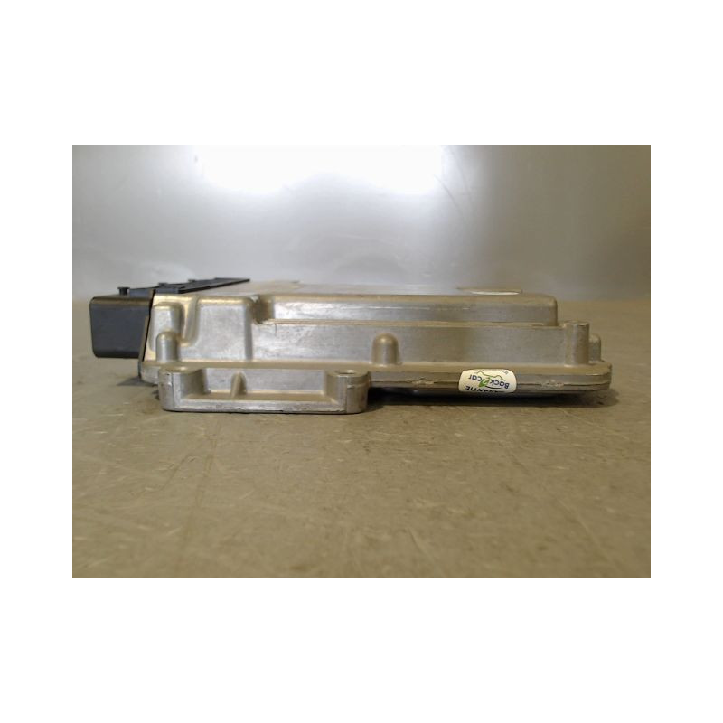 CALCULATEUR MOTEUR CITROEN C6