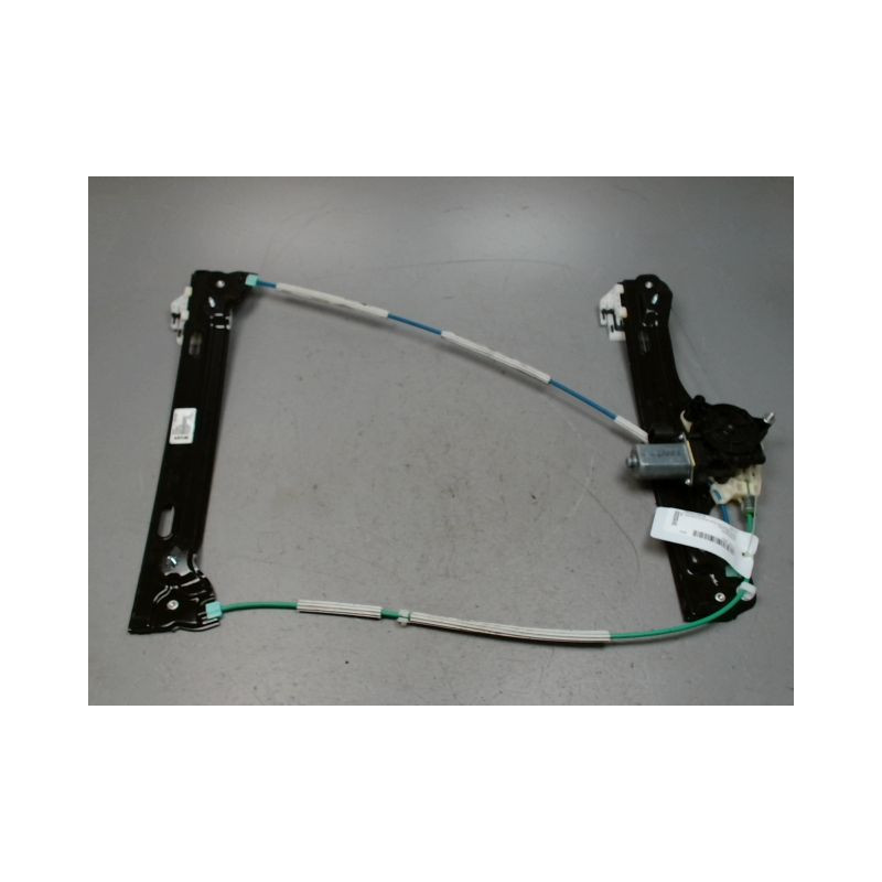 MECANISME+MOTEUR LEVE-GLACE AVANT DROIT FIAT 500