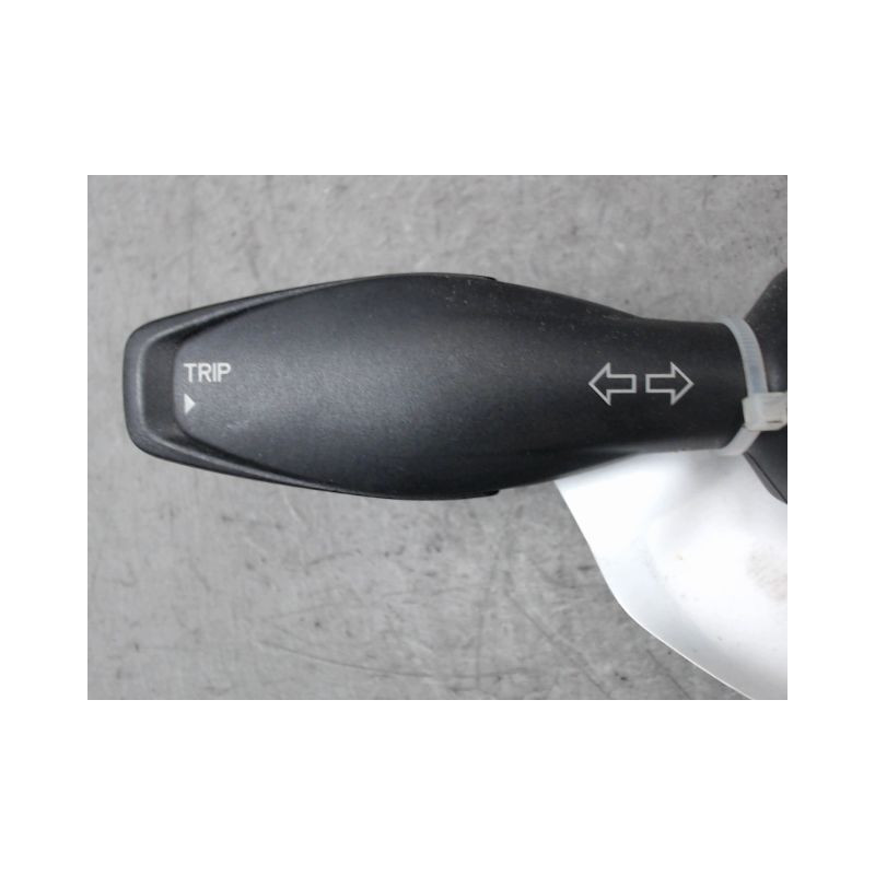 COMMANDE CLIGNOTANT FORD FIESTA