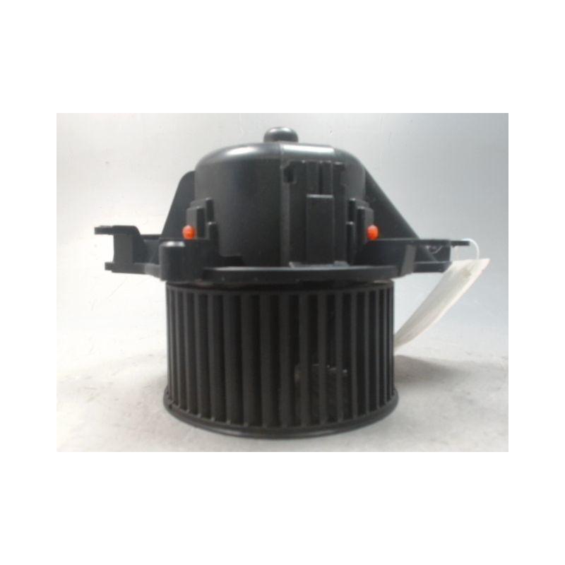 MOTEUR VENTILATEUR CHAUFFAGE PEUGEOT 3008 2009-