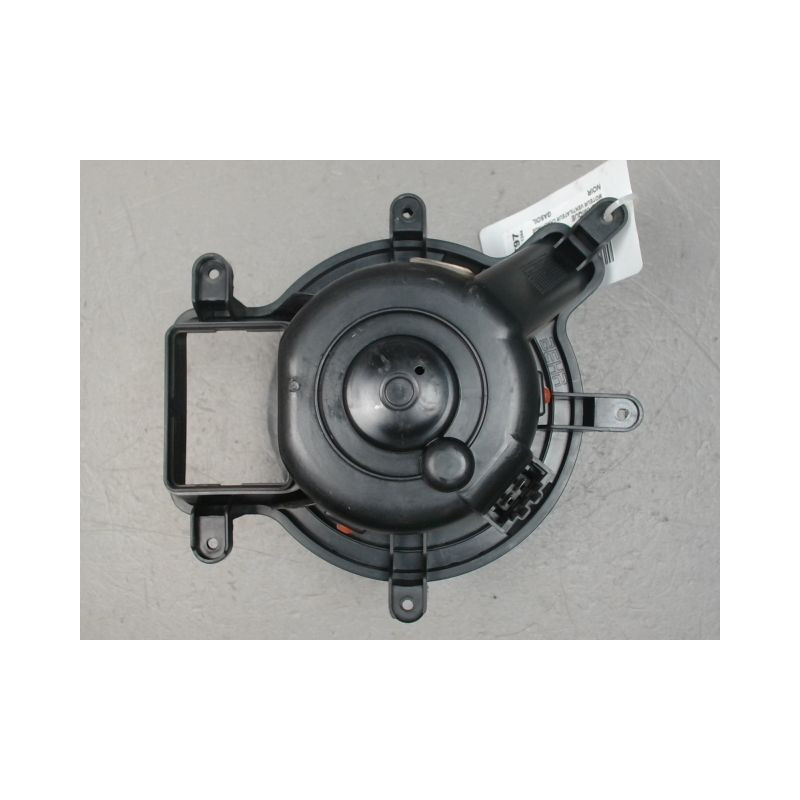 MOTEUR VENTILATEUR CHAUFFAGE PEUGEOT 3008 2009-