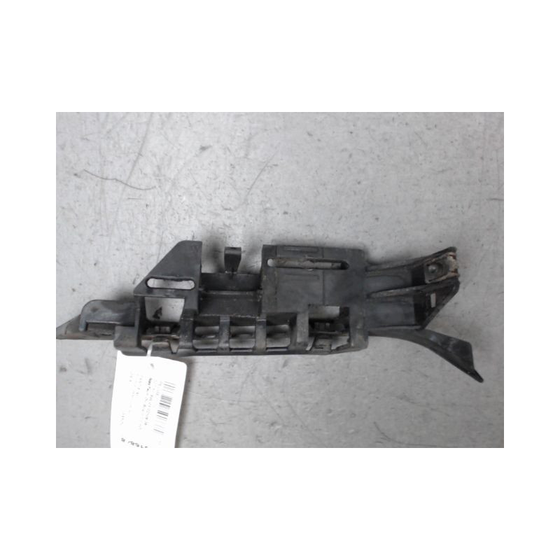 SUPPORT PARE-CHOC AVD PEUGEOT 307 SW 02-05