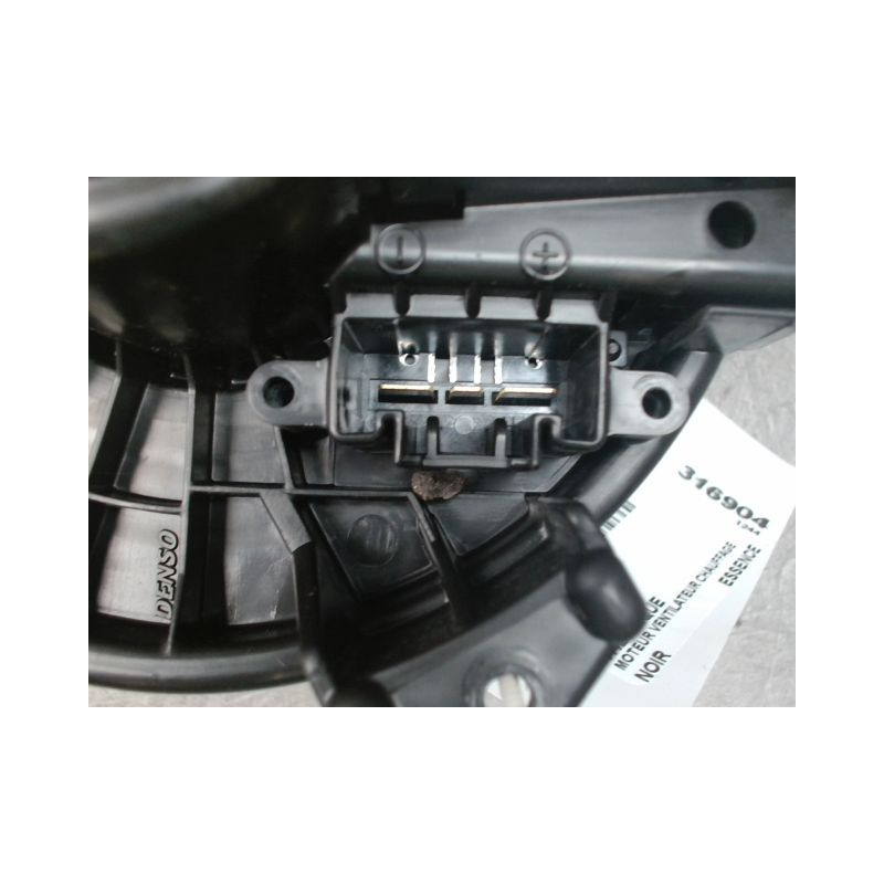 MOTEUR VENTILATEUR CHAUFFAGE TOYOTA AURIS
