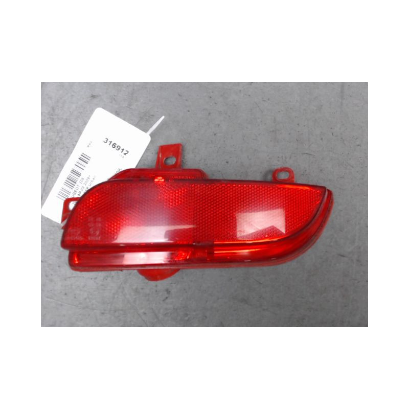 FEU DE PARE-CHOC ARRIERE DROIT PEUGEOT 206+ 2009-