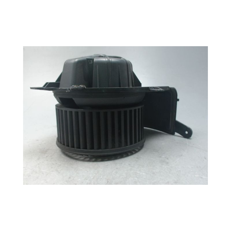 MOTEUR VENTILATEUR CHAUFFAGE RENAULT SCENIC II PH2 2006-