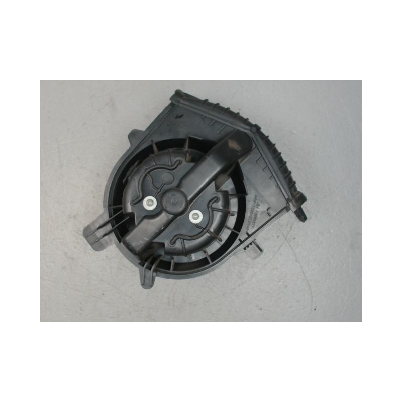 MOTEUR VENTILATEUR CHAUFFAGE RENAULT SCENIC II PH2 2006-
