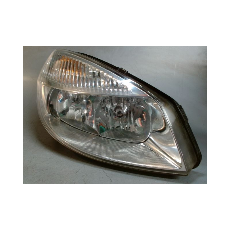 PHARE DROIT RENAULT GRAND SCENIC II 2004-06