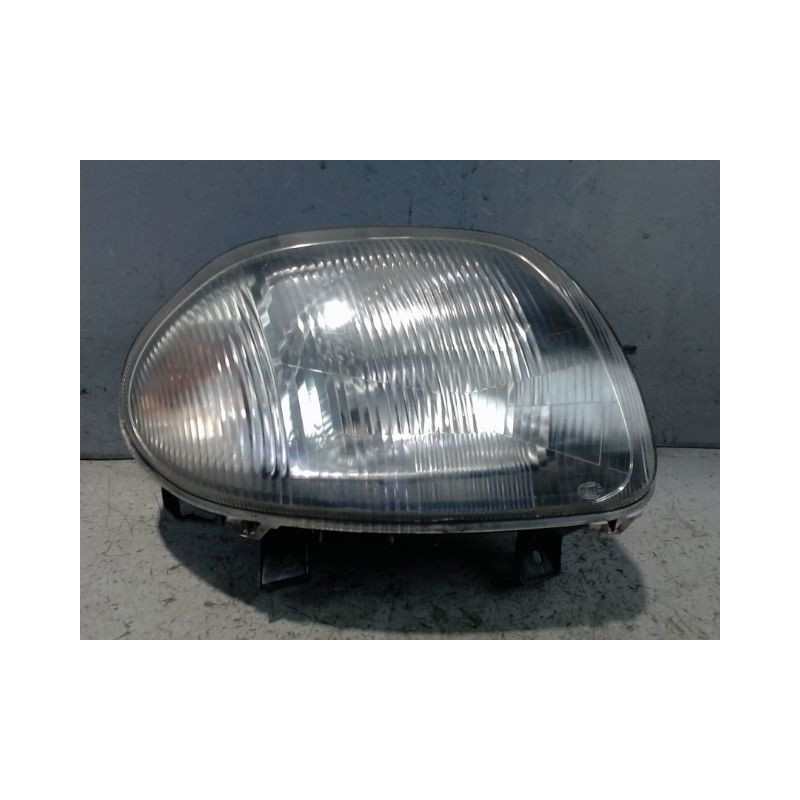 PHARE DROIT RENAULT CLIO II PH.1 98-2001
