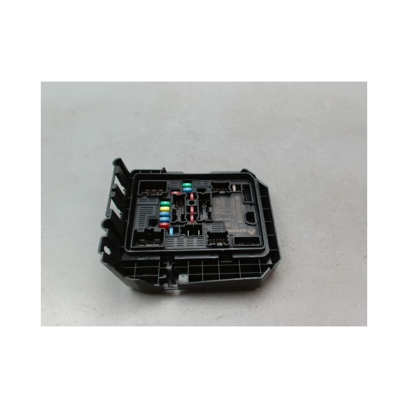 PLATINE FUSIBLE AVANT RENAULT CLIO