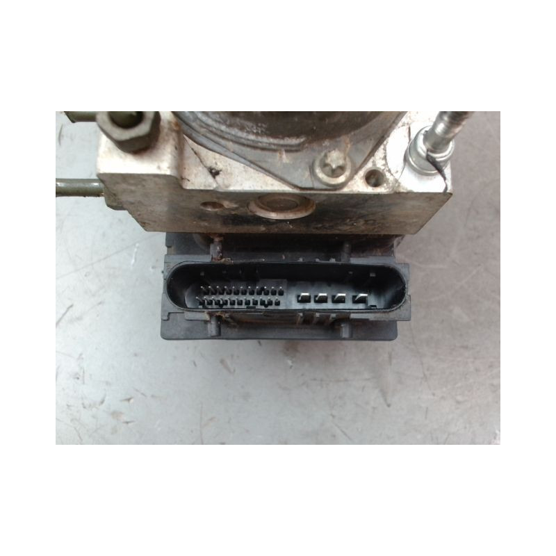 UNITE HYDRAULIQUE ABS NISSAN ALMERA TINO MONOSP. Phase 2 2003-2006