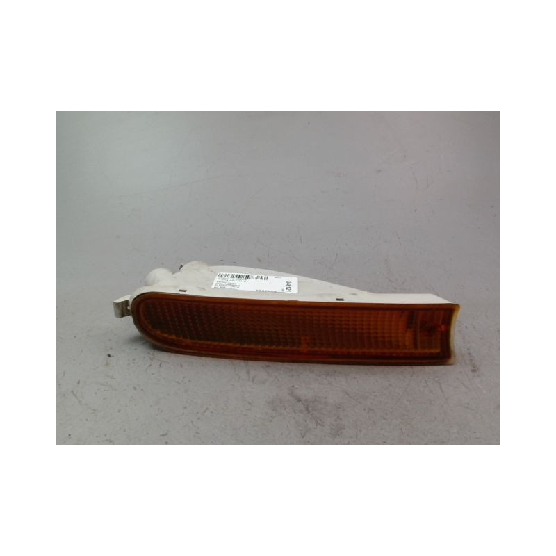CLIGNOTANT DROIT TOYOTA RAV4 -97