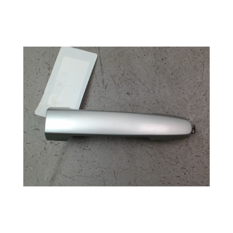 POIGNEE EXTERIEURE PORTE AVANT DROIT TOYOTA RAV4 2000-