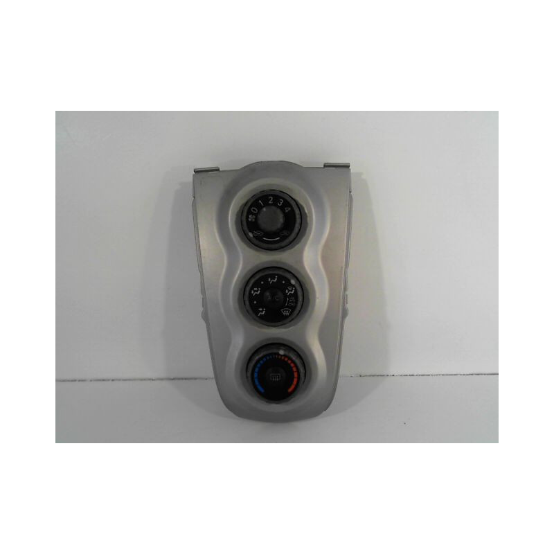 COMMANDE DE CHAUFFAGE TOYOTA YARIS 2005-