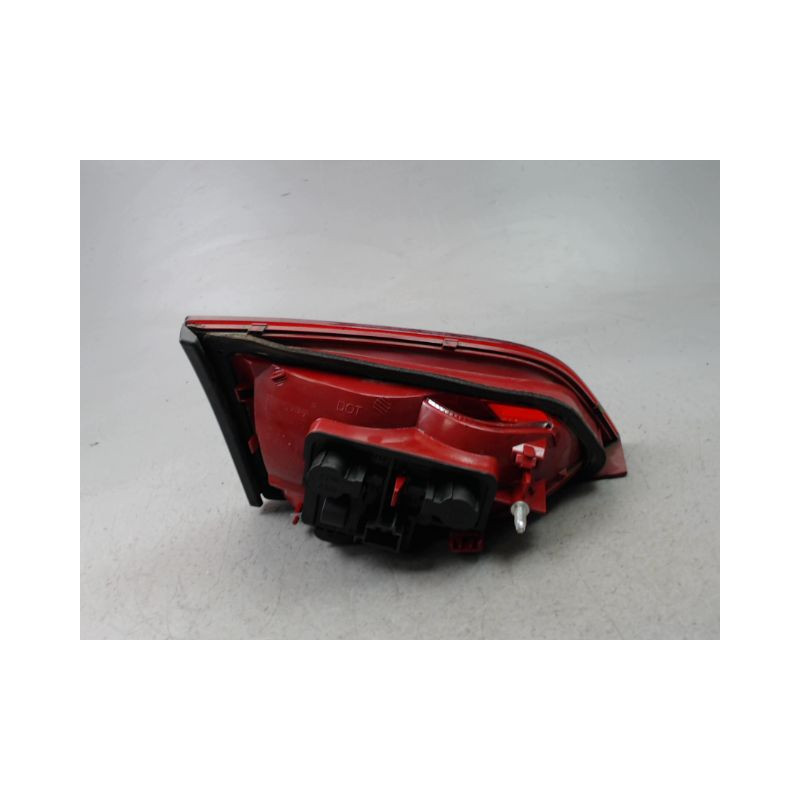 FEU ARRIERE INTERIEUR DROIT AUDI A4 BERL. III Phase 1 (8K) 2008-2011