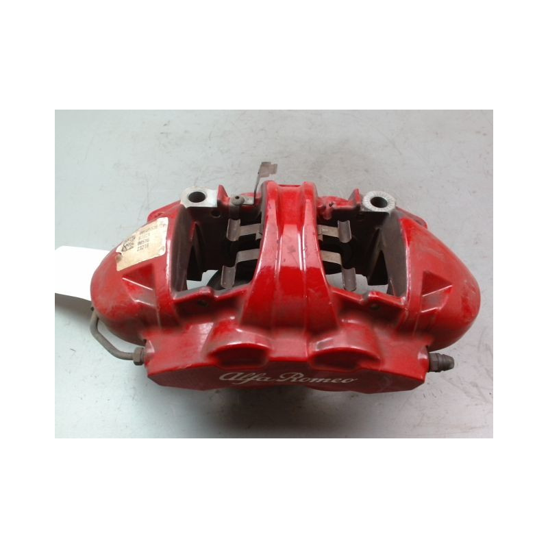 ETRIER DE FREIN AVANT DROIT ALFA ROMEO STELVIO