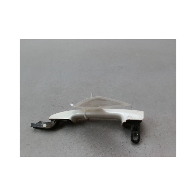 POIGNEE EXTERIEURE PORTE AVANT DROIT SUZUKI BALENO