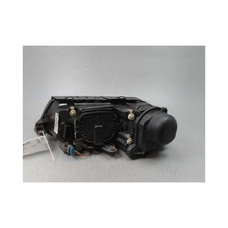 PHARE DROIT VOLKSWAGEN PASSAT BERL. IV Phase 2 (3B) 2000-2005
