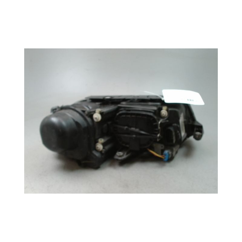 PHARE GAUCHE VOLKSWAGEN PASSAT BERL. IV Phase 2 (3B) 2000-2005