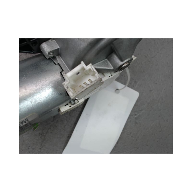 MOTEUR ESSUIE-GLACE ARRIERE RENAULT CLIO III Phase 2 2009-2014