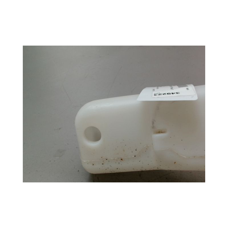 RESERVOIR LAVE-GLACE AVANT FORD FIESTA VI Phase 1 2008-2012