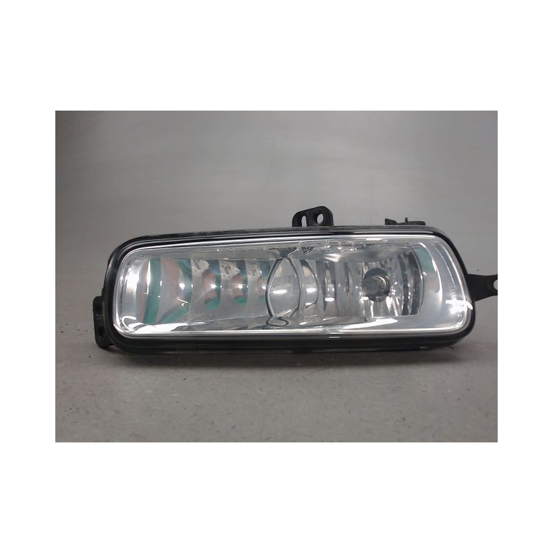 PHARE ANTIBROUILLARD AVANT DROIT FORD C-MAX