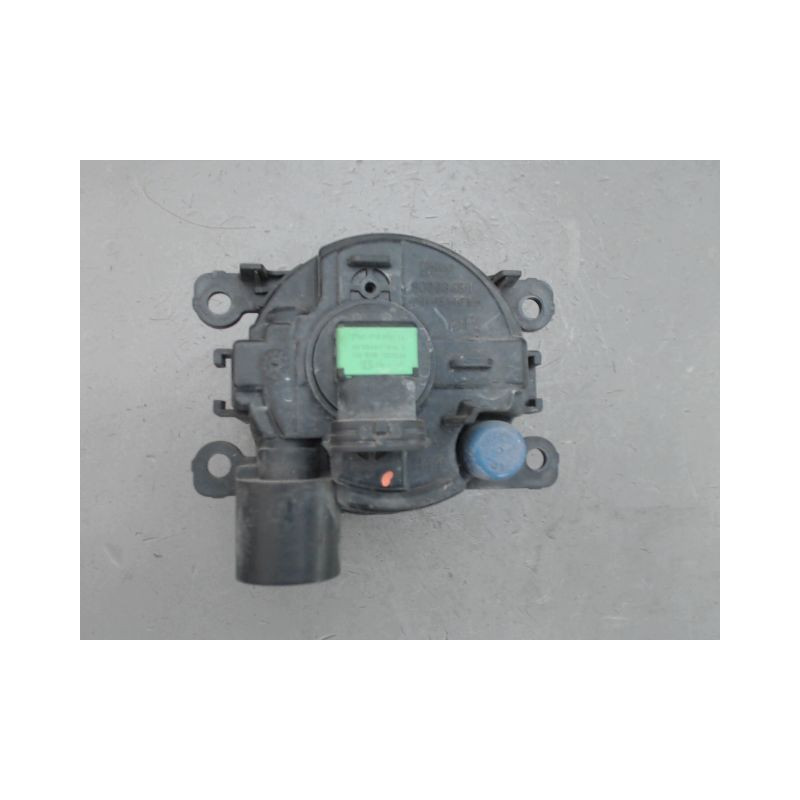 PHARE ANTIBROUILLARD AVANT DROIT RENAULT CLIO