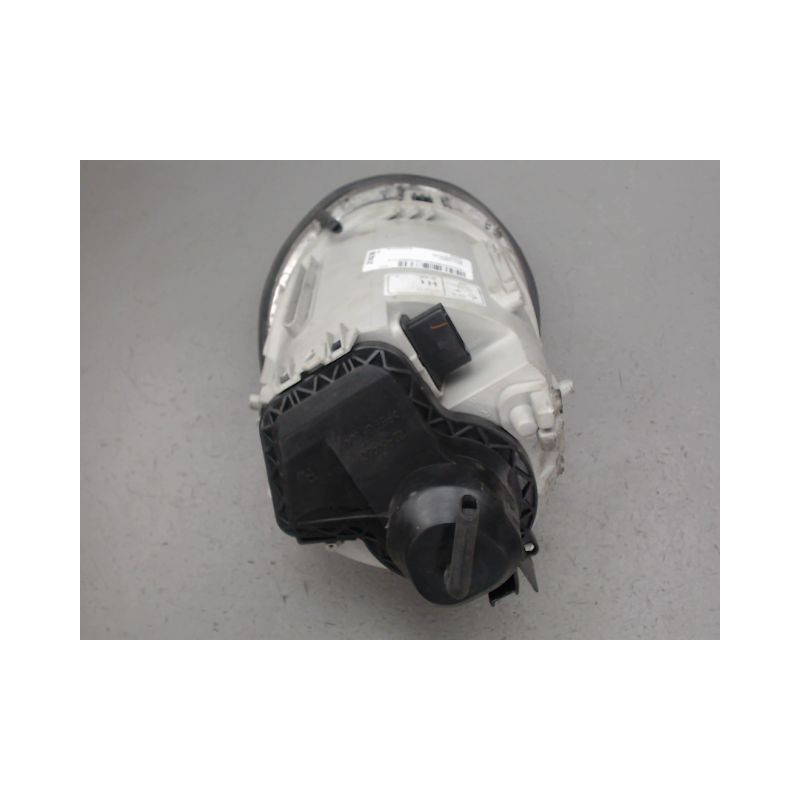 PHARE DROIT VOLKSWAGEN NEWBEETLE