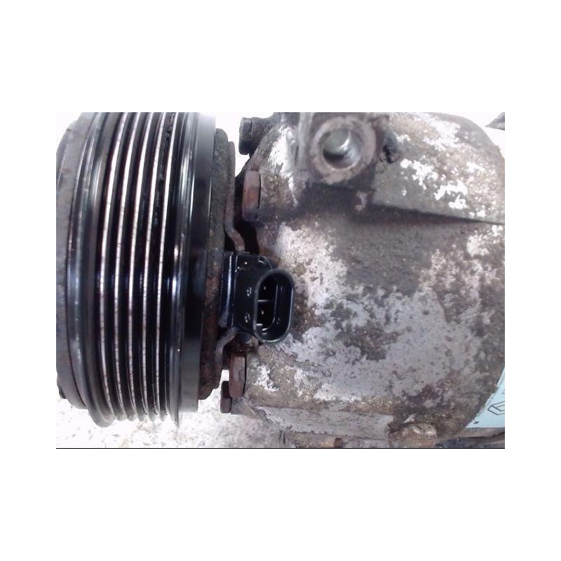 COMPRESSEUR AIR CONDITIONNE RENAULT TRAFIC PASSENGER