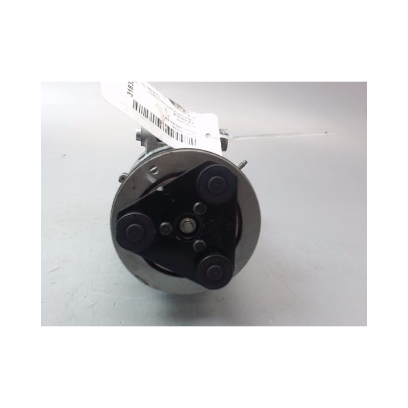 COMPRESSEUR AIR CONDITIONNE FORD KUGA BREAK I 2008-2012