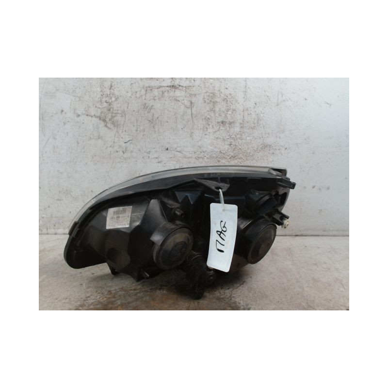 PHARE DROIT RENAULT CLIO II PH.2 01-06