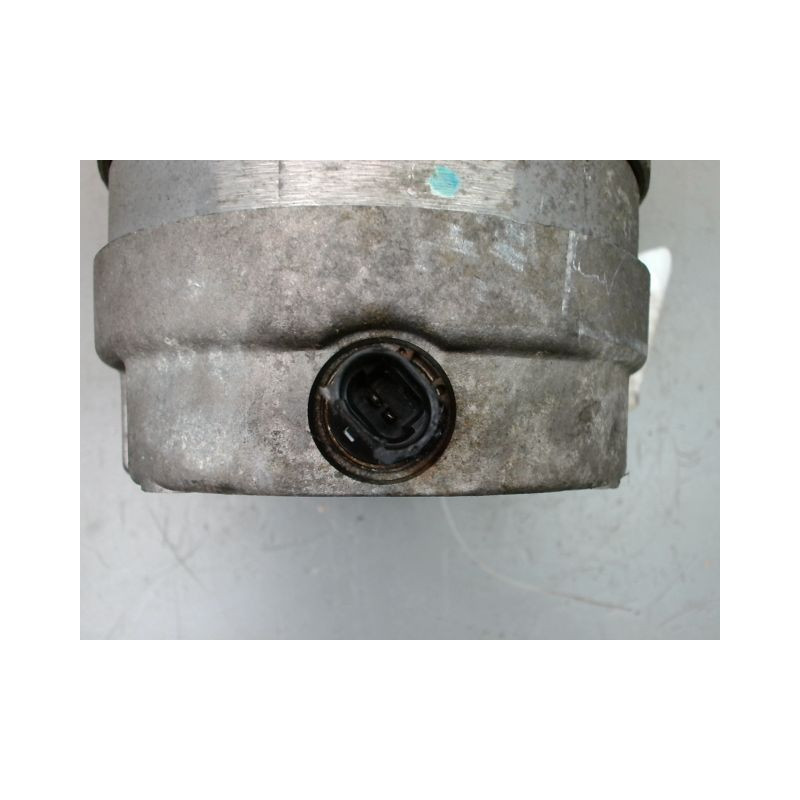 COMPRESSEUR AIR CONDITIONNE RENAULT VEL SATIS Phase 2 2005-2009