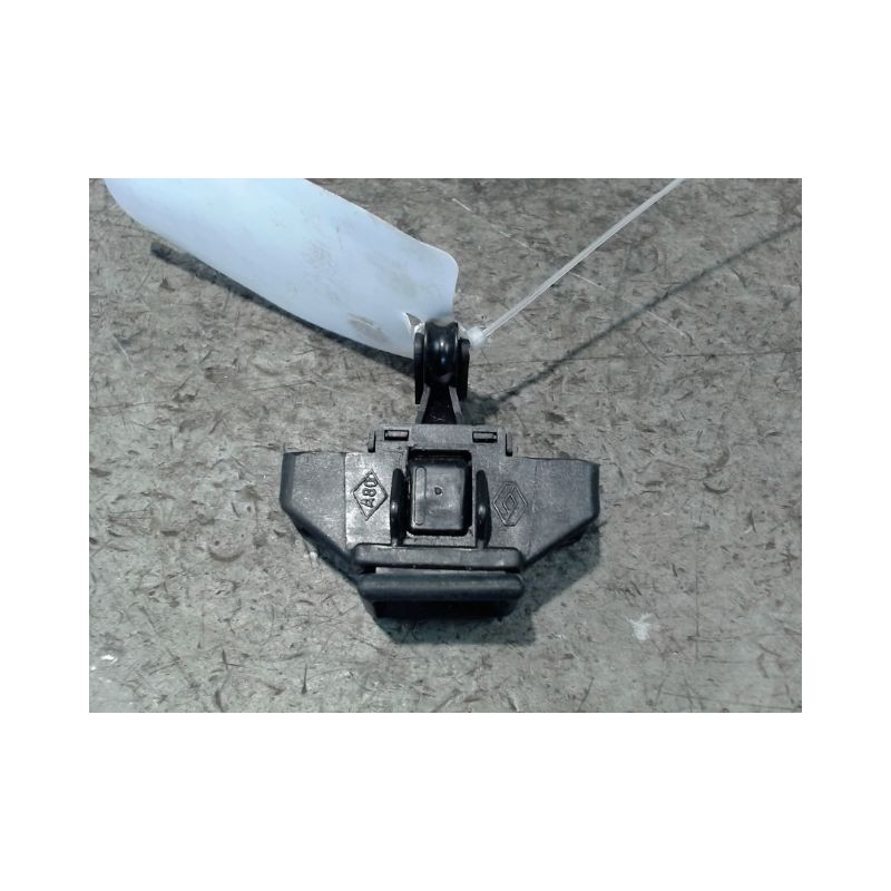 SERRURE COFFRE ARRIERE DACIA LOGAN 4 P 05-08