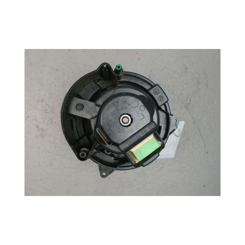 MOTEUR VENTILATEUR CHAUFFAGE DACIA SANDERO
