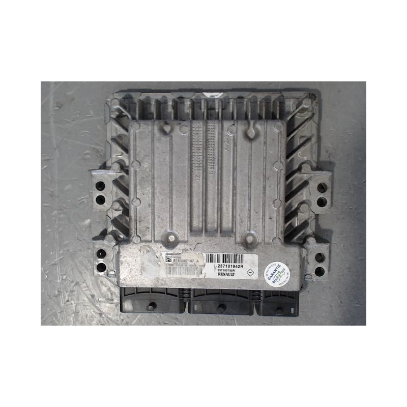 CALCULATEUR MOTEUR RENAULT KANGOO
