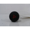 BOUTON DE WARNING NISSAN JUKE