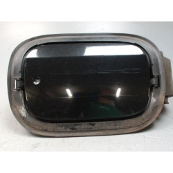 VOLET DE TRAPPE CARBURANT